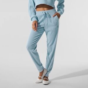 ALO Yoga Muse Sweatpant Celestial Blue